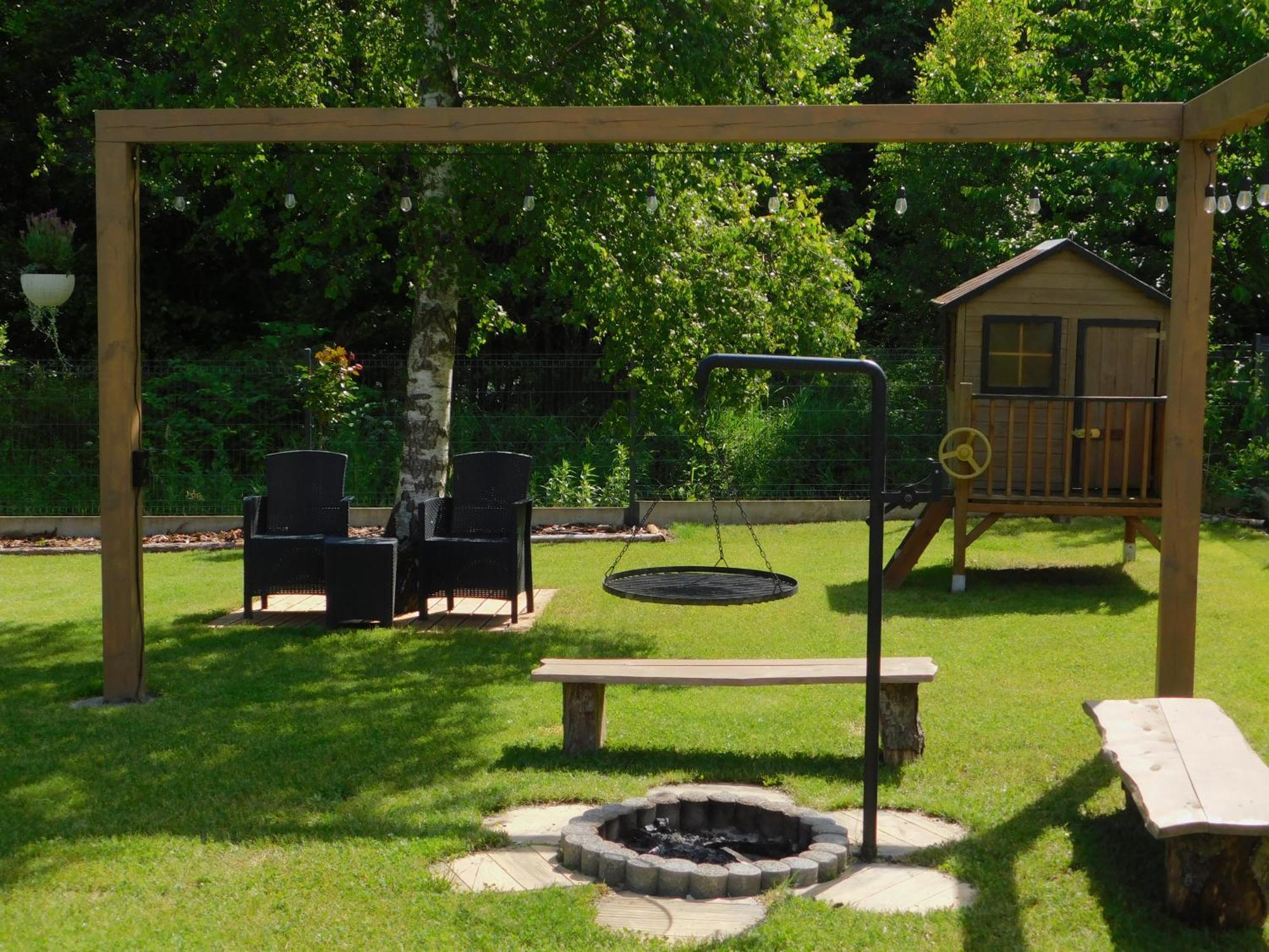 Forest House Sasino-Spa Sauna Balia Buitenkant foto